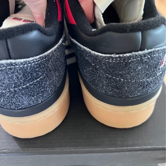 Adidas sneakers Midwest Kids brand, straps and laces, brand new size MEN’s 11 - Picture 4 of 8